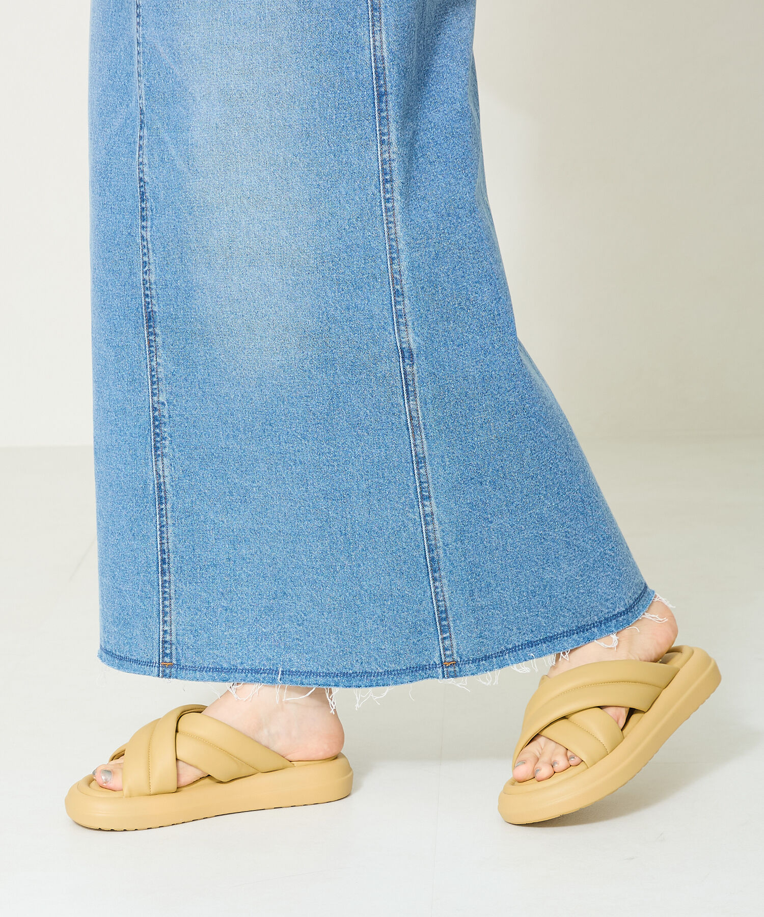 ORiental TRaffic「【アウトレット価格】パデットクロススライドサンダル/41232 サンダル 柔らかい フィット」|サンダル|