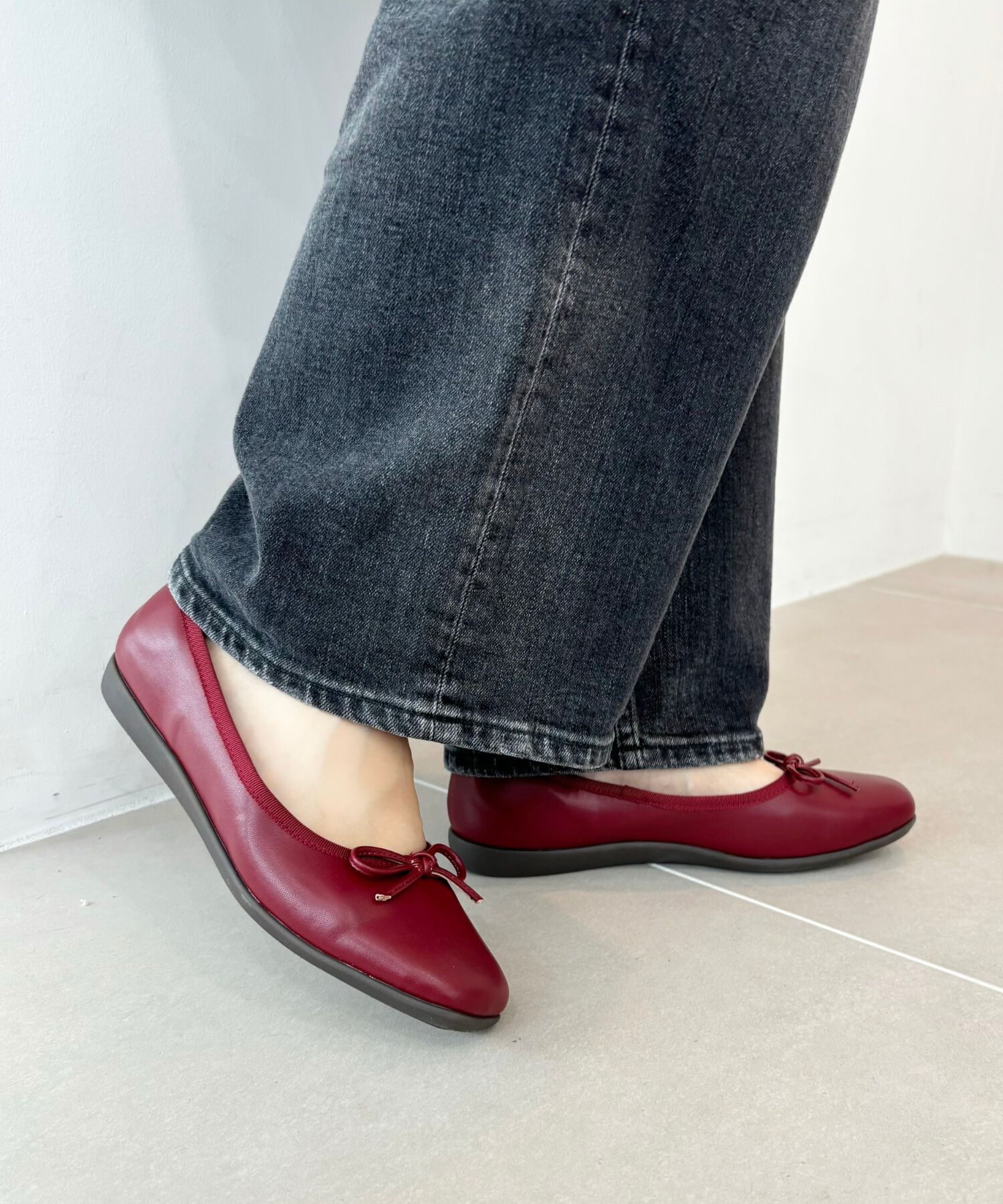 ORiental TRaffic「【WEB限定】 スクエアトゥ バレエシューズ /R-4009 フラット 軽い  厚手クッション」|パンプス|