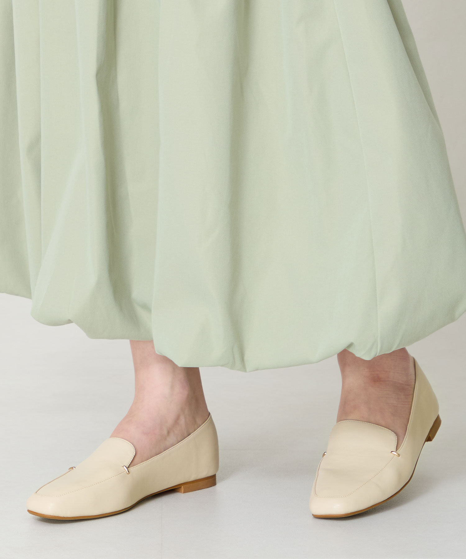 WA Oriental TRaffic「【WEB限定/累計1万足突破】メタル アクセント オペラ シューズ /R-4011 パンプス フラット」|パンプス|