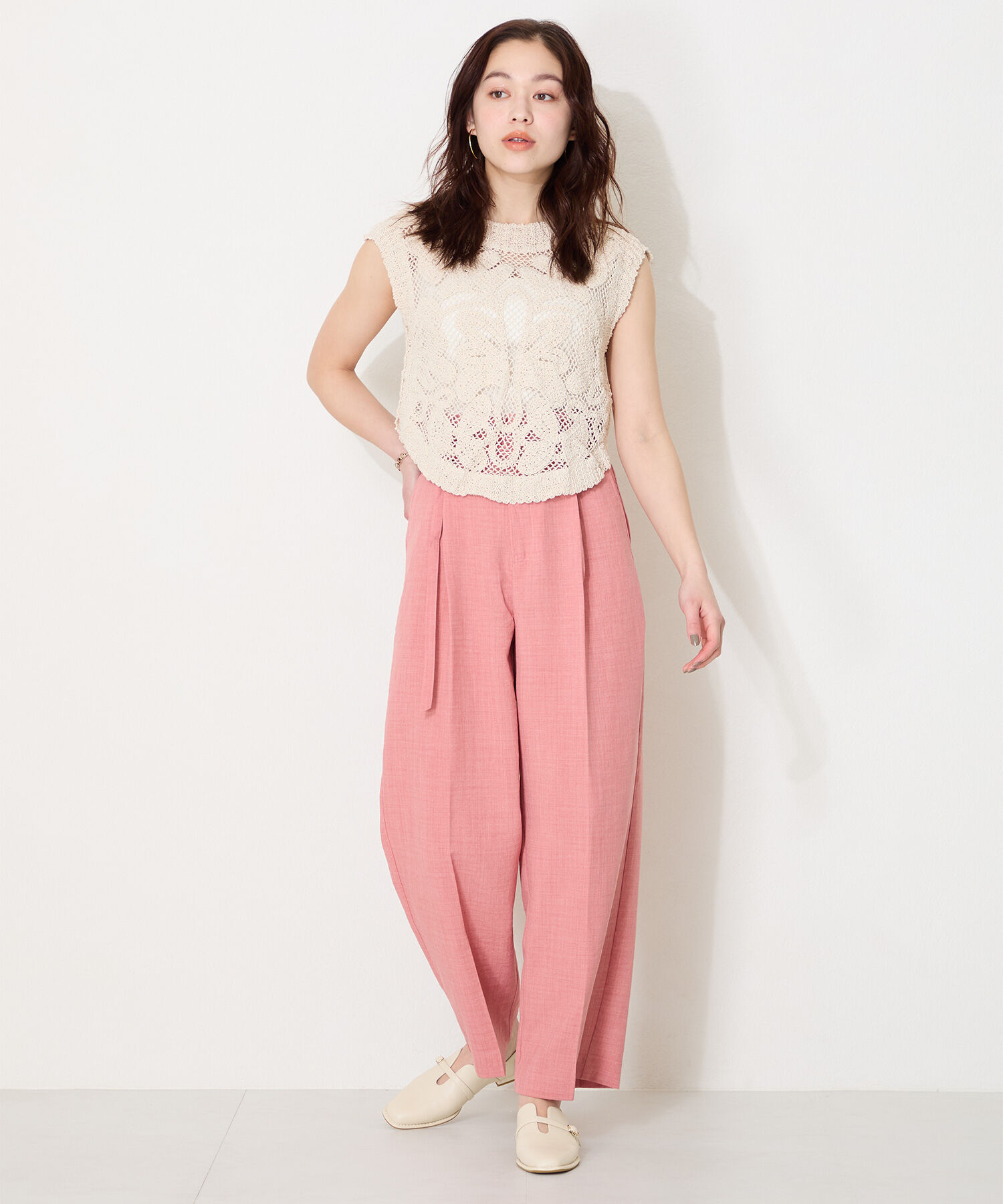 ORiental TRaffic「【WEB限定】ベルトデザインウエーブカットバブーシュ /55104 パンプス フラット 甲深 通勤靴」|パンプス|