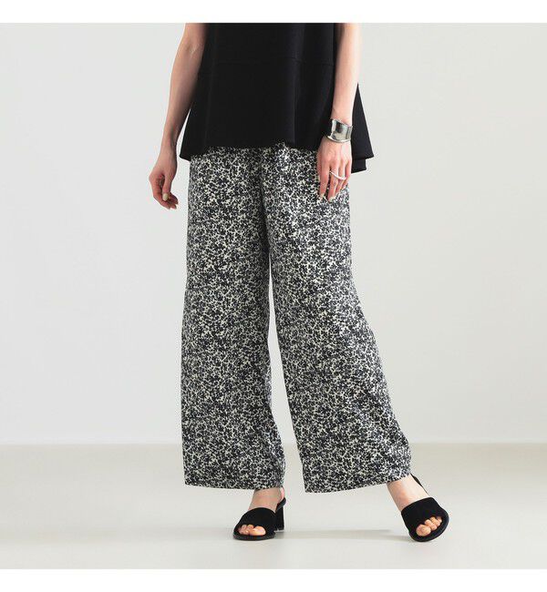 Demi-Luxe BEAMS 「プチフラワー プリント イージーパンツ」|チノ|