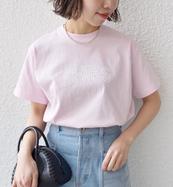 SHIPS for women「《一部追加予約》【WEB限定】 SHIPS ラウンド プリント ロゴ TEE」|Tシャツ・カットソー|