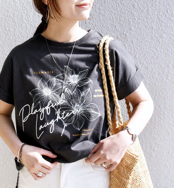 SHIPS for women「【WEB限定】〈手洗い可能〉フラワー 箔 プリント ロゴ TEE」|Tシャツ・カットソー|