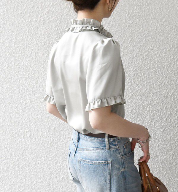 SHIPS any「《予約》SHIPS any:〈洗濯機可能〉サテン フリル カラー リボン ショートスリーブ シャツ ブラウス」|シャツ・ブラウス|