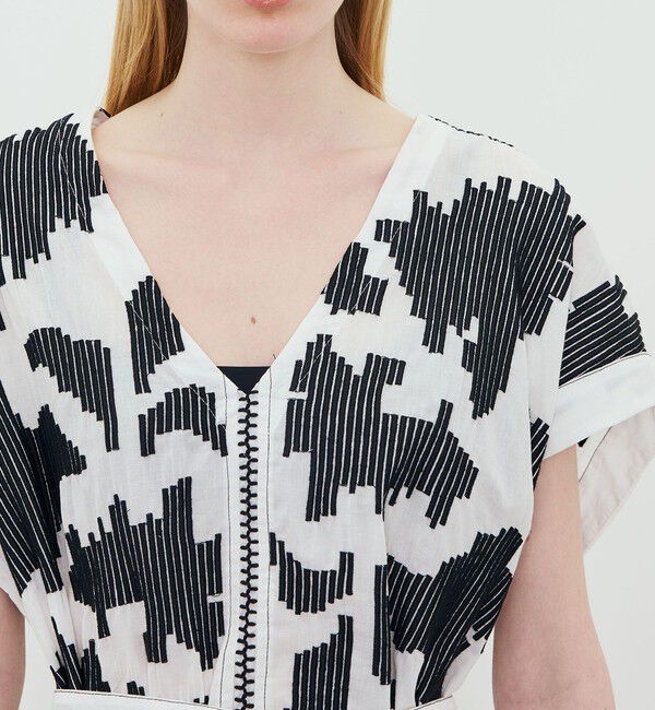 TOMORROWLAND GOODS「Devotion TWINS CELESTRA Vネックプルオーバー」|シャツ・ブラウス|