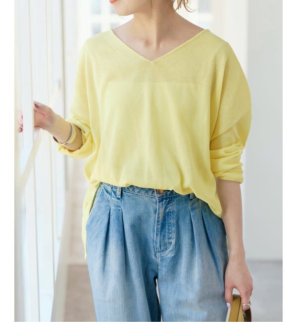 Spick and Span「ペーパーヤーンVネックルーズプルオーバー」|ニット・セーター|