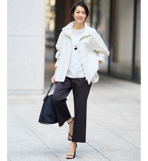 自由区「【カタログ掲載・定番人気・新色追加】コットンサテンクロップド丈ワイドストレート パンツ」|その他|