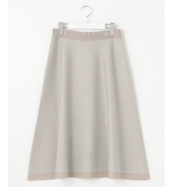 自由区「【WEB限定カラーあり・洗える】リバーシブルニット セットアップ(プルオーバー&times;フレアスカート)」|スーツ|