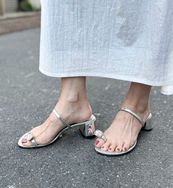 NOLLEY'S「【il Sandalo of capri/イル サンダロ オブ カプリ】フィンガーフックヒールサンダル」|サンダル|シルバー