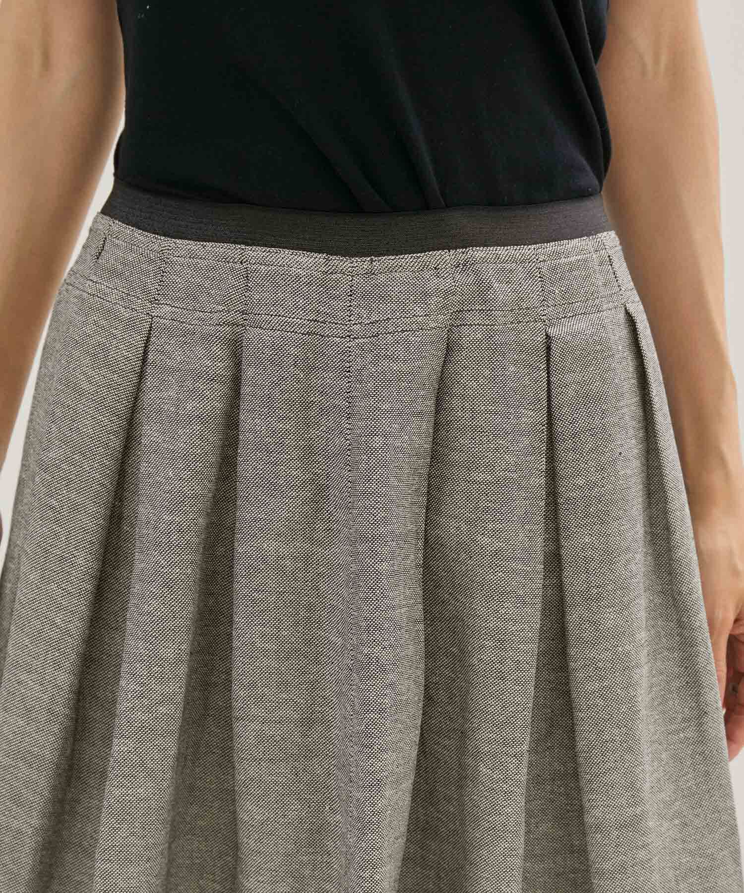 SALON adam et rope'「【NIPPON CULTURE】[抗菌・消臭]葦和紙タックロングスカート」|スカート|