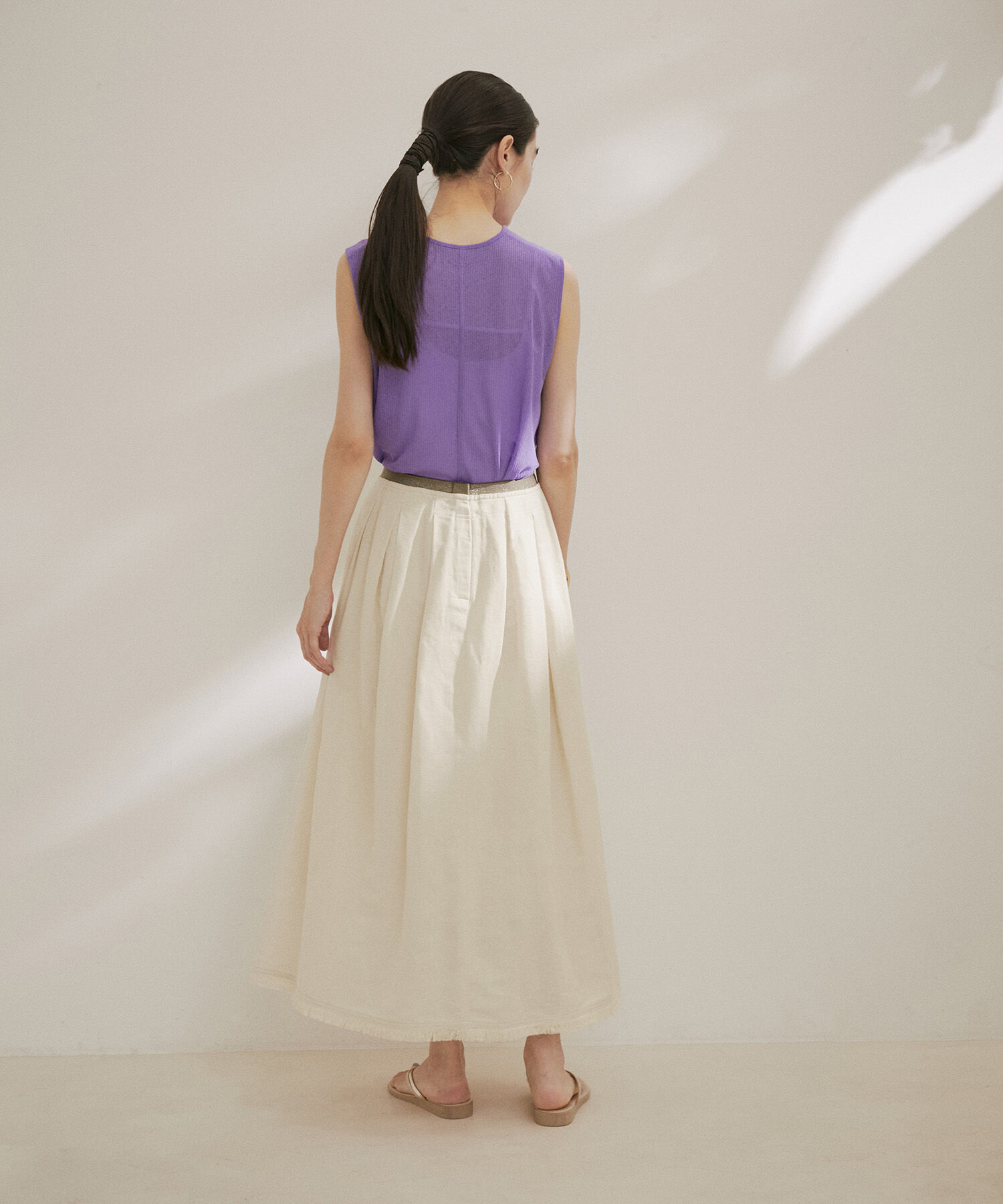 SALON adam et rope'「【NIPPON CULTURE】[抗菌・消臭]葦和紙タックロングスカート」|スカート|