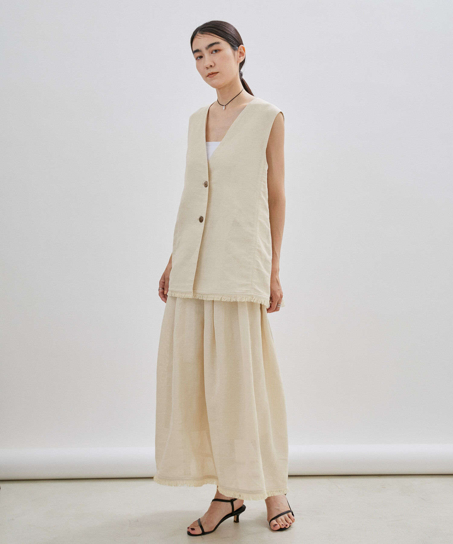 SALON adam et rope'「【NIPPON CULTURE】[抗菌・消臭]葦和紙タックロングスカート」|スカート|