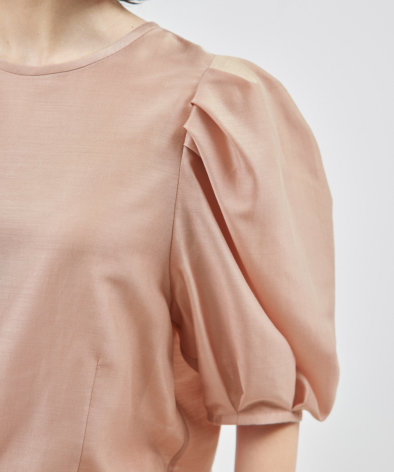 ROPE「【新色追加】【洗える】カールマイヤーパフスリーブブラウス【雑誌/メディア掲載】」|シャツ・ブラウス|