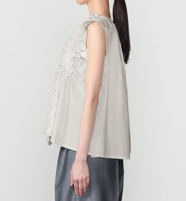  「RhodolirioN | コットン スリーブレス フリルシャツ WOMEN」|シャツ・ブラウス|