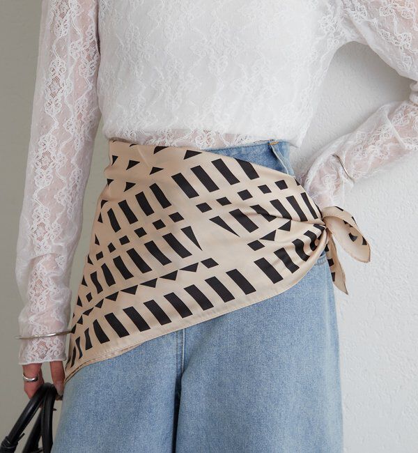  「ジオメトリック柄 スカーフ」|バンダナ・スカーフ|ベージュ