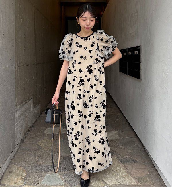  「【オケージョン/サイズ展開あり】フロッキーパフワンピース」|ワンピース|ベージュ