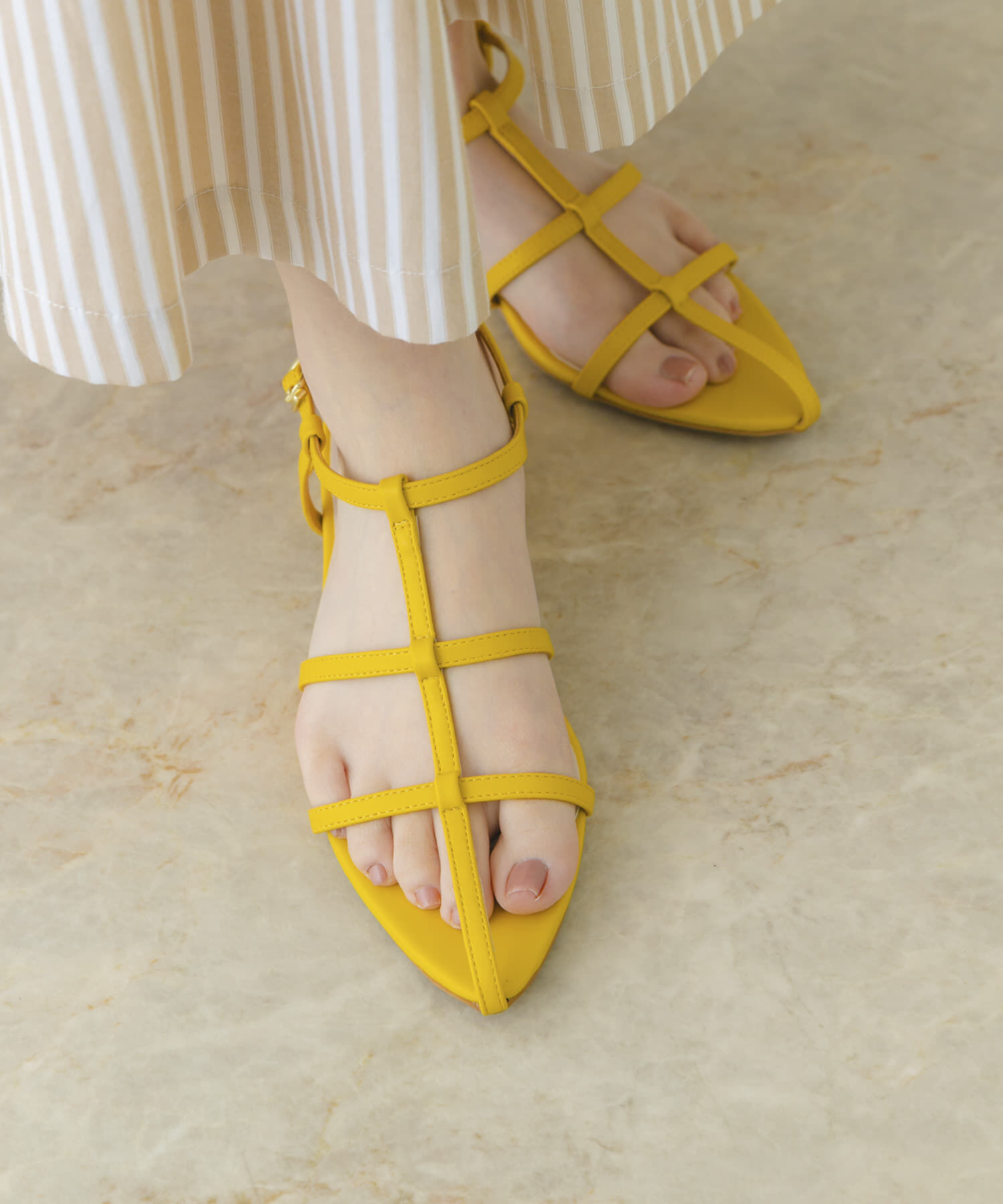 RODE SKO「ナローストラップサンダル」|サンダル|