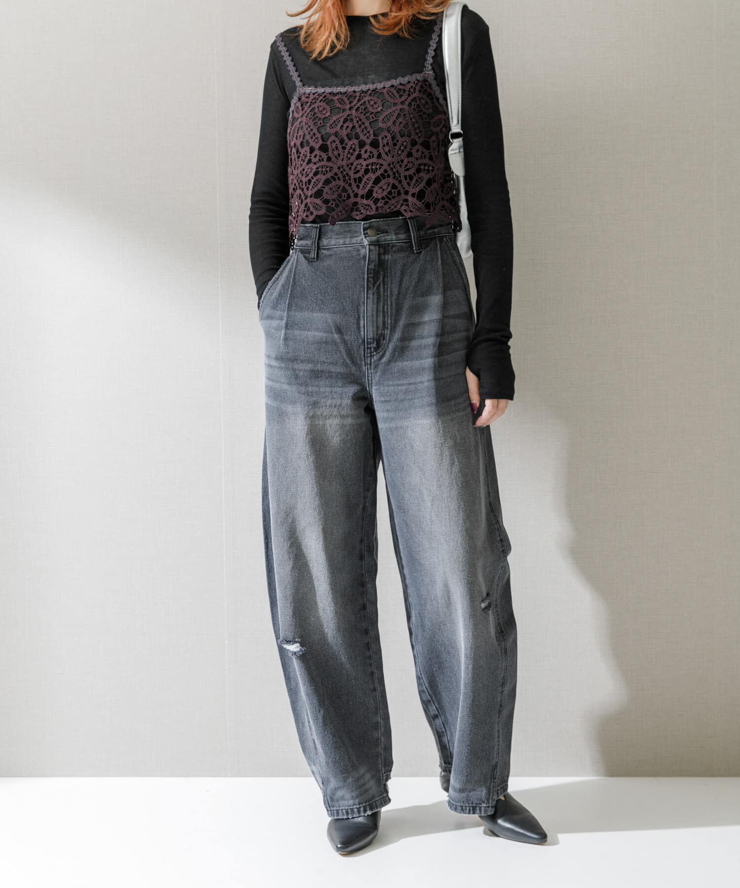 URBAN RESEARCH ROSSO「YENN　CURVED SEAM DENIM PANTS」|デニム|