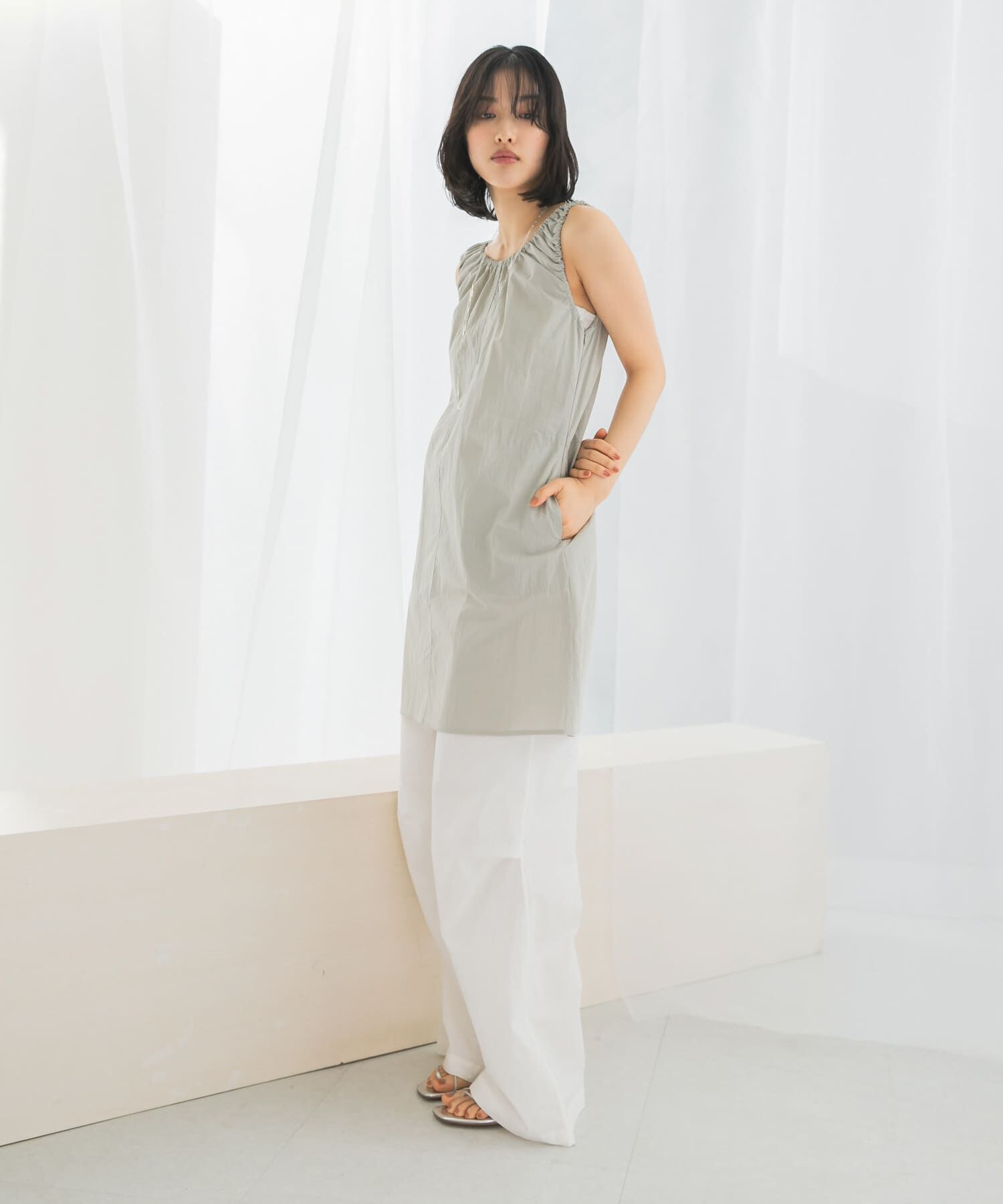 URBAN RESEARCH ROSSO「le　SHIRRING MIDI ONE-PIECE」|ワンピース|