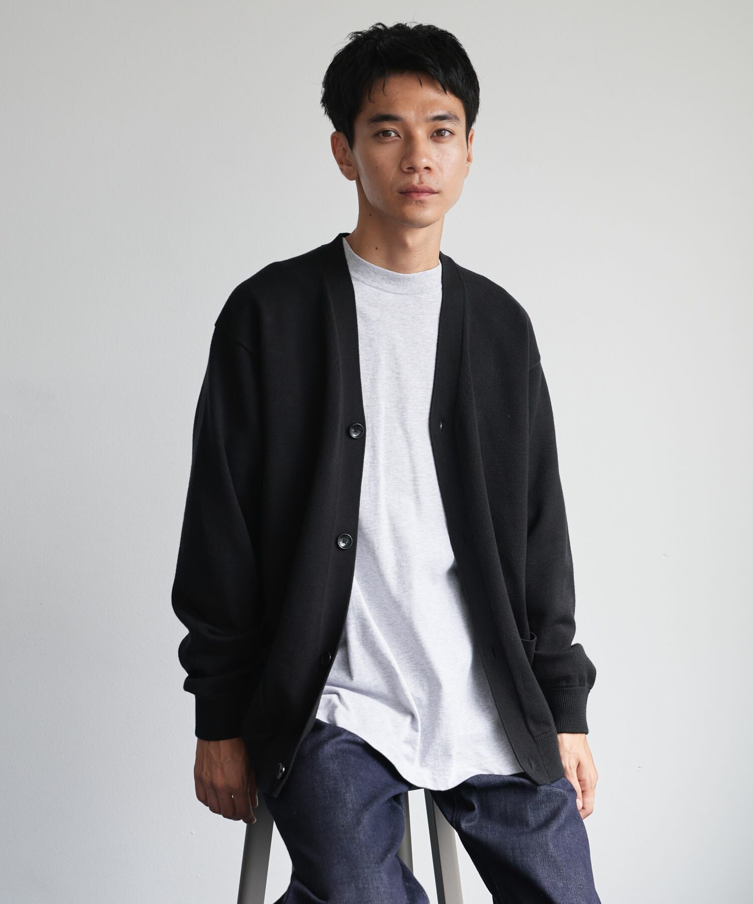 URBAN RESEARCH DOORS「『XLｻｲｽﾞ/WEB限定/仁村紗和さん着用』『UR TECH 200日ﾆｯﾄ』Vﾈｯｸｶｰ」|カーディガン|