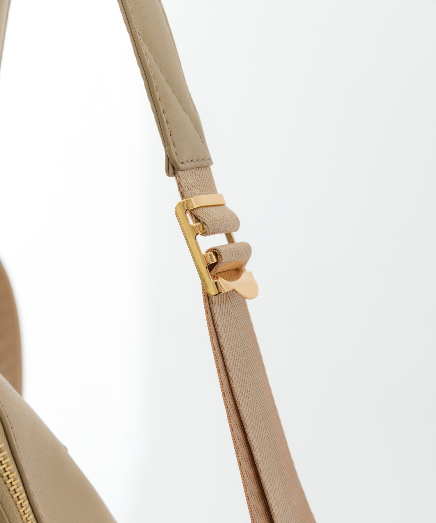 RODE SKO「メタルフラップA4リュック」|その他|