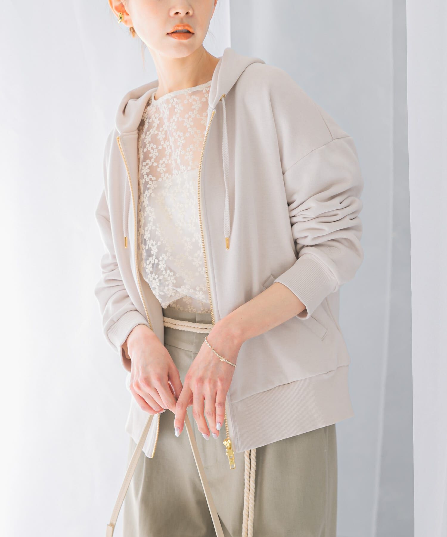 URBAN RESEARCH ROSSO「『WEB限定』『UR TECH』オーバーZIPパーカー」|パーカー|ライトベージュ