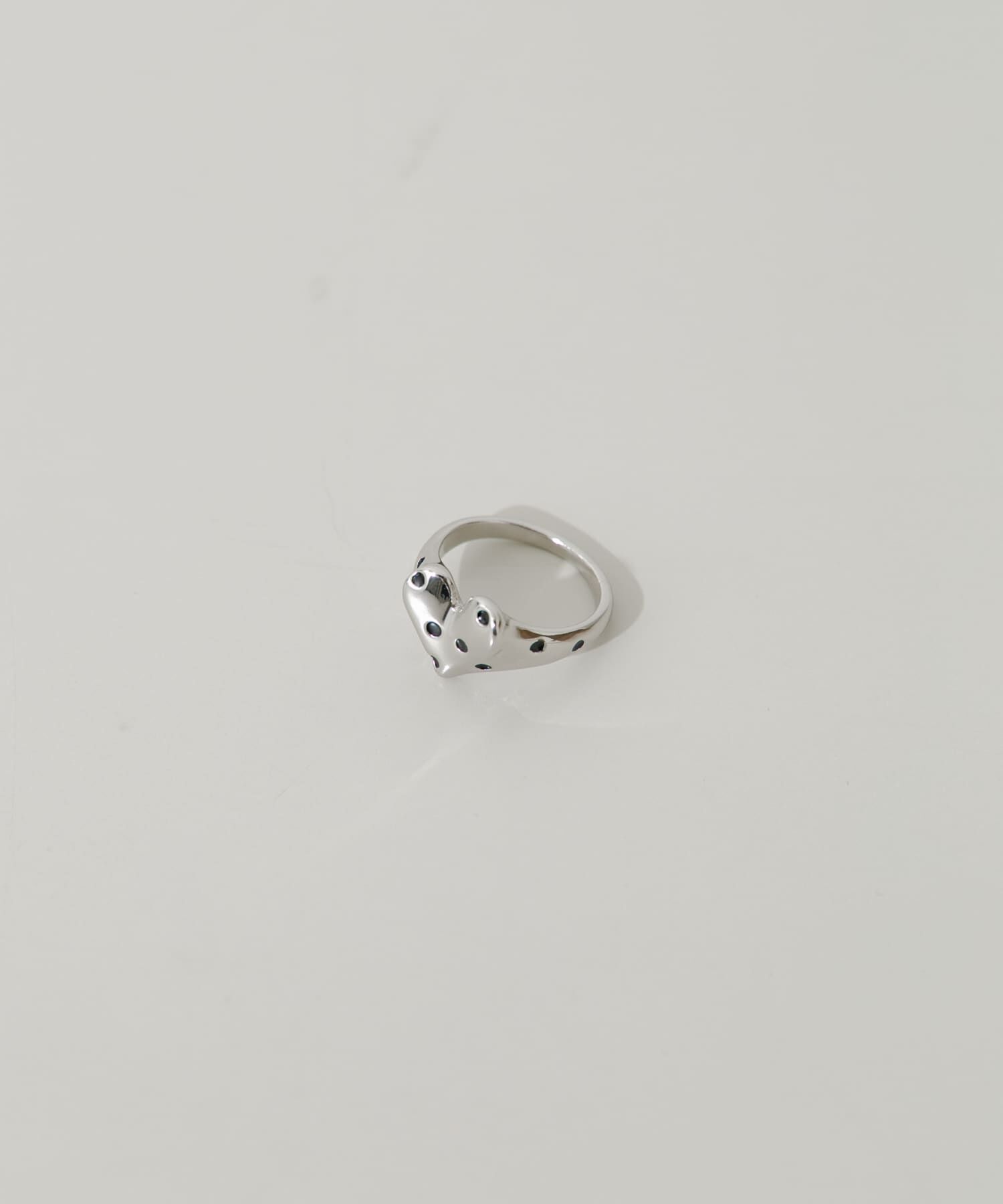 SMELLY「ドットメタルハートリング」|リング|