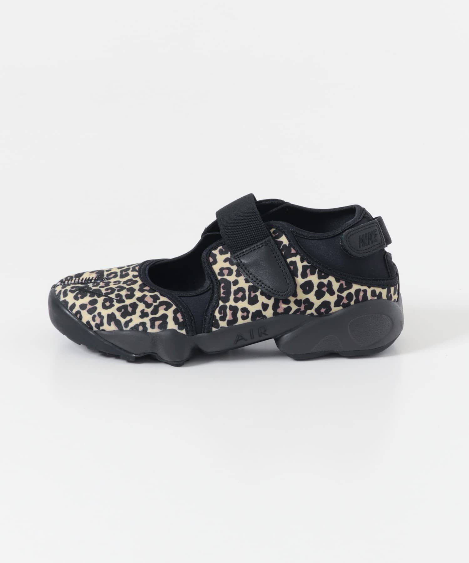 URBAN RESEARCH DOORS「NIKE　ナイキウィメンズエアリフト」|スニーカー|アニマル