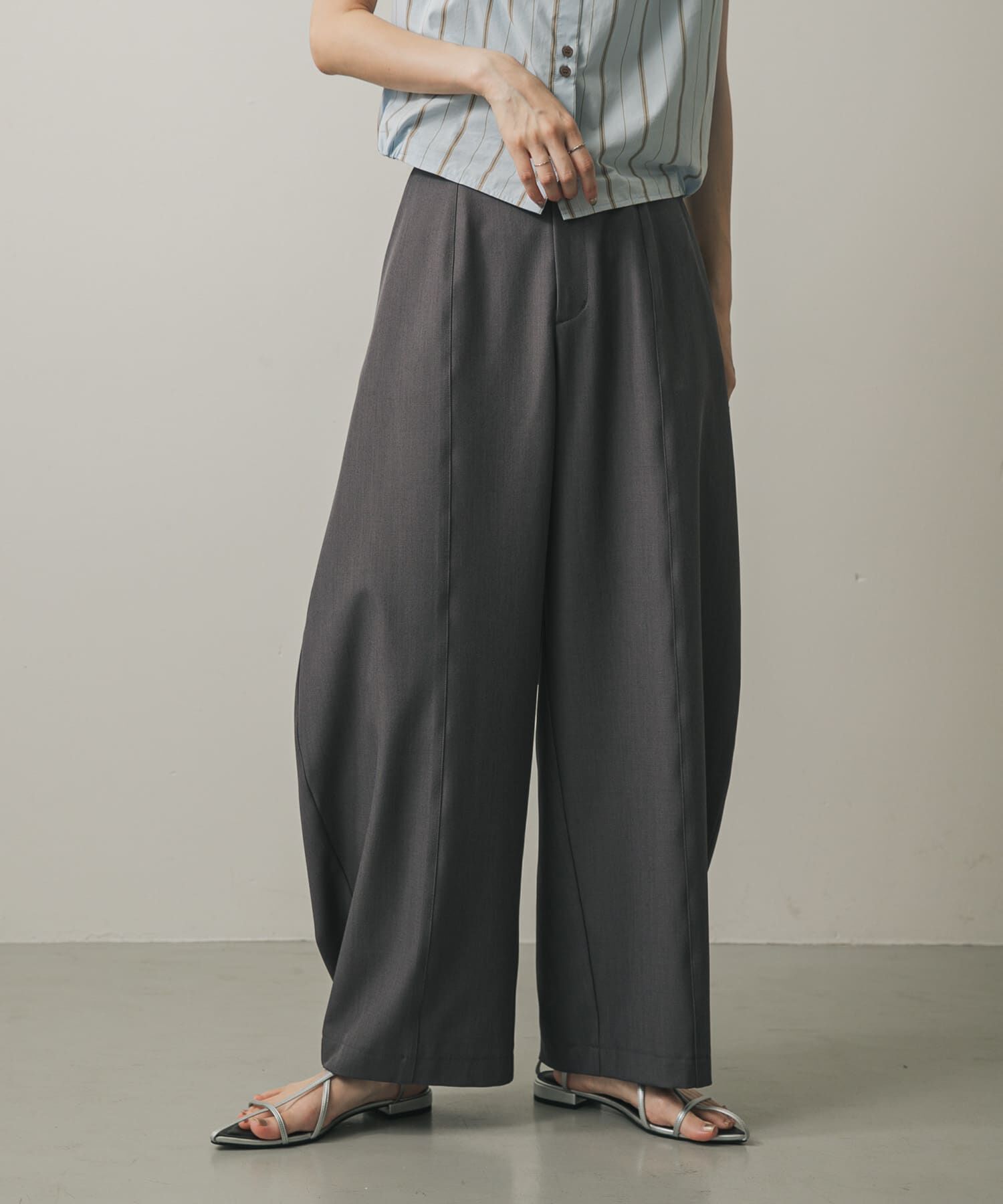 SENSE OF PLACE by URBAN RESEARCH「センターシームカーブパンツ」|その他|グレー