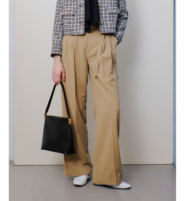 allureville「CRISPYカルゼタックパンツ」|チノ|ベージュ