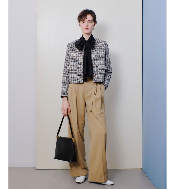 allureville「CRISPYカルゼタックパンツ」|チノ|