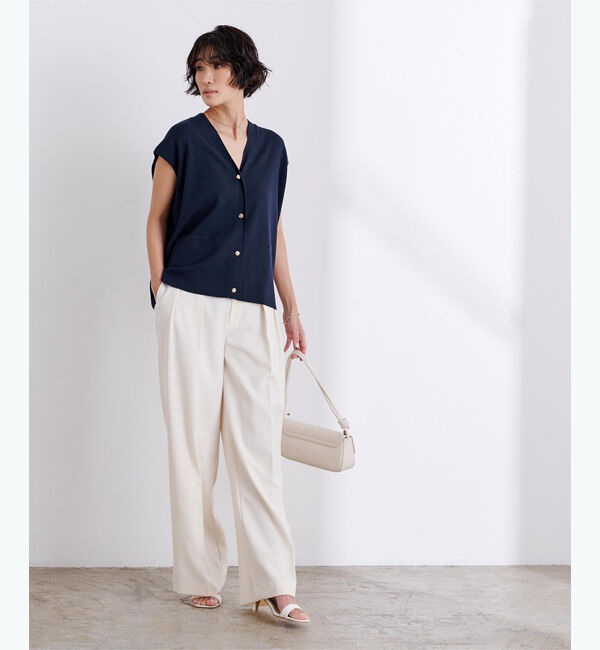 ur's「ゴールド釦Vネックフレンチスリーブニット」|ニット・セーター|