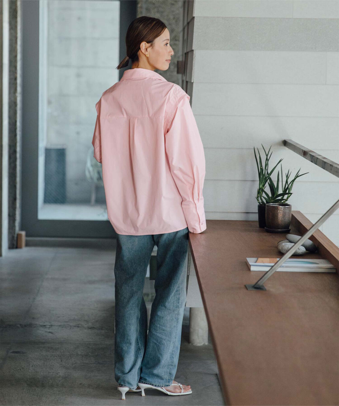 ur's「【黒川翼さんコラボアイテム】撥水素材2wayスリーブシャツ/ラッシュガード」|シャツ・ブラウス|