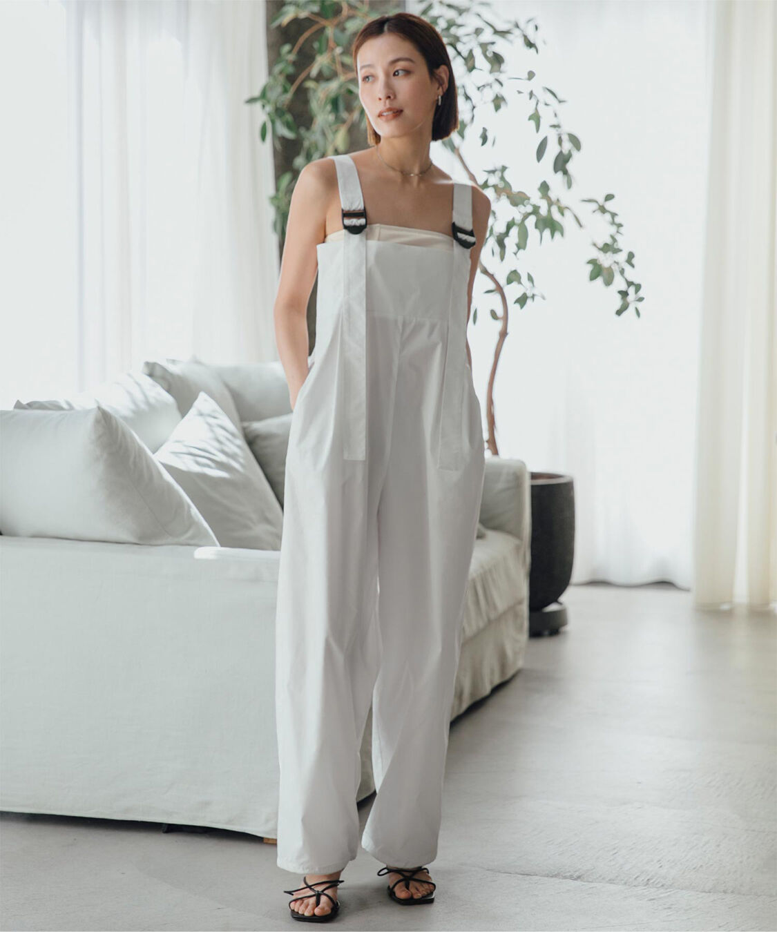 ur's「【黒川翼さんコラボアイテム】撥水素材サロペット/ラッシュガード」|コンビネゾン|ホワイト