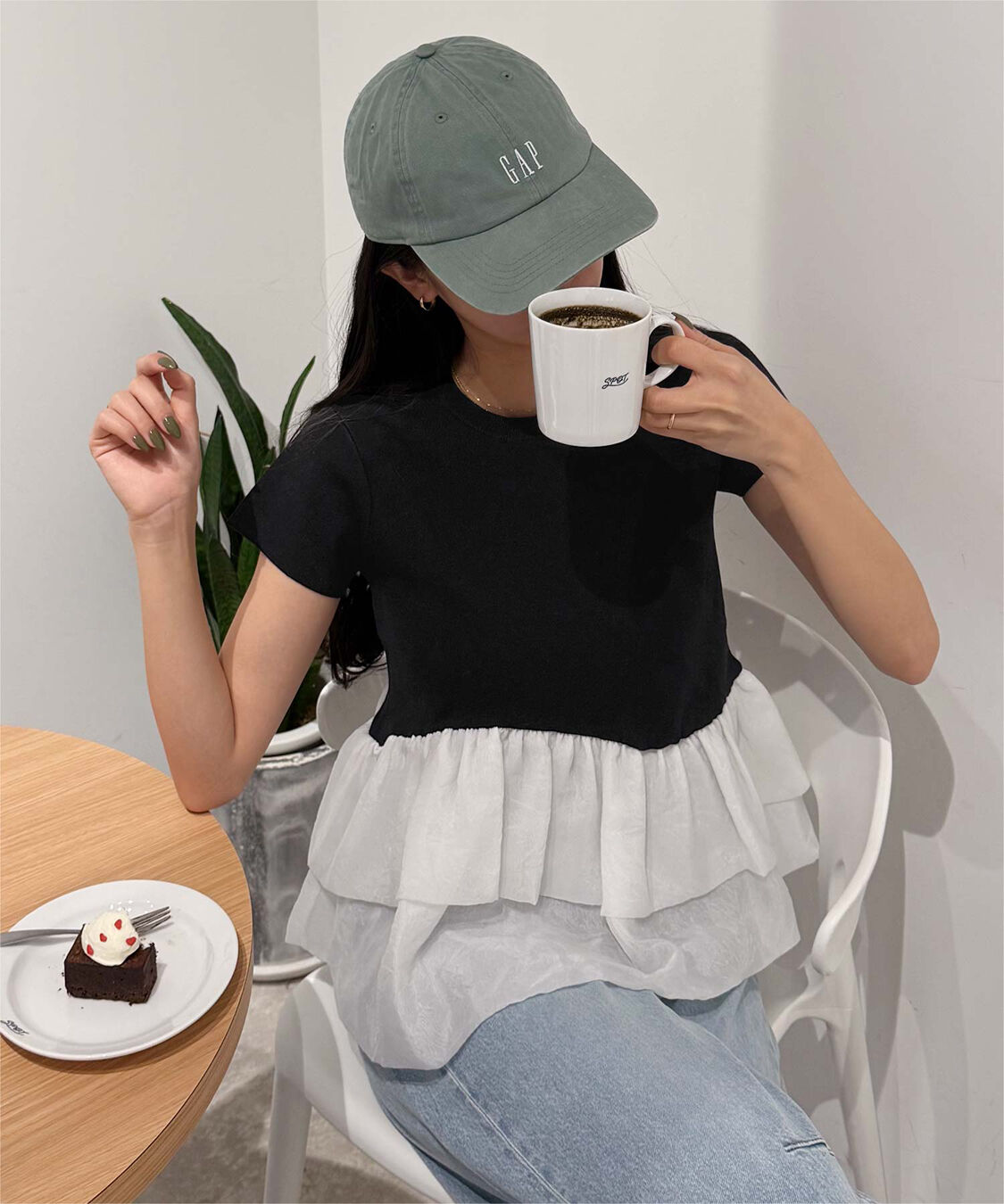 titivate「【きこさんコラボアイテム】半袖ニットドッキングイレギュラーヘムペプラムトップス」|ニット・セーター|ブラック