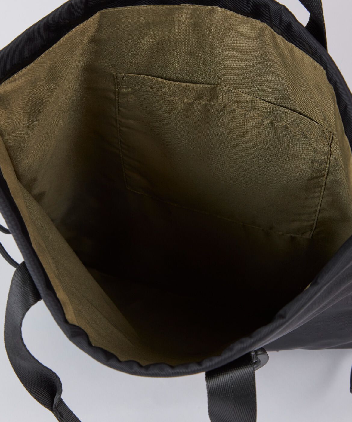 DAY by DAY it&rsquo;s international「撥水ナップザック/A4対応《COOCO/クーコ》」|リュック|