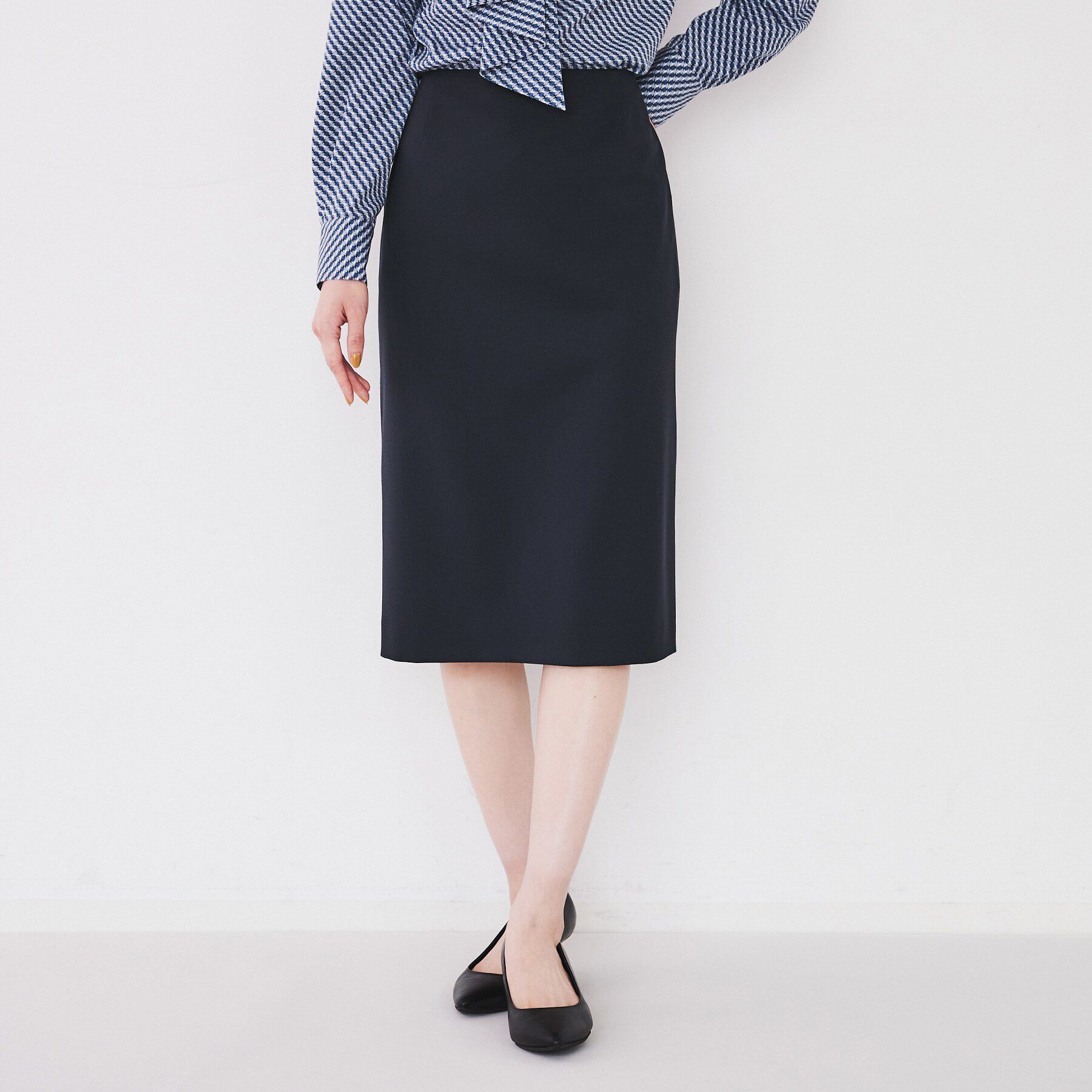 UNTITLED「【洗える通勤スーツ】レジェールギャバ ストレッチタイトスカート」|スカート|