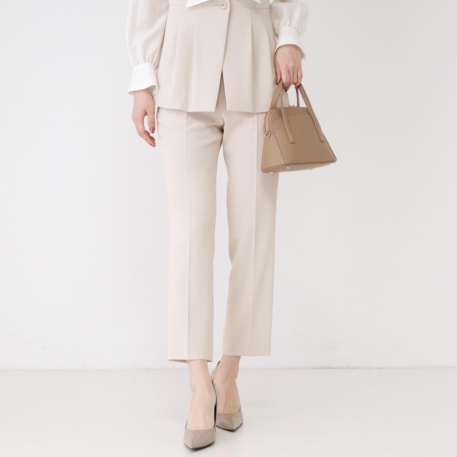 COUP DE CHANCE「【手洗い可／日本製／スーツ可】センタープレステーパードパンツ」|その他|