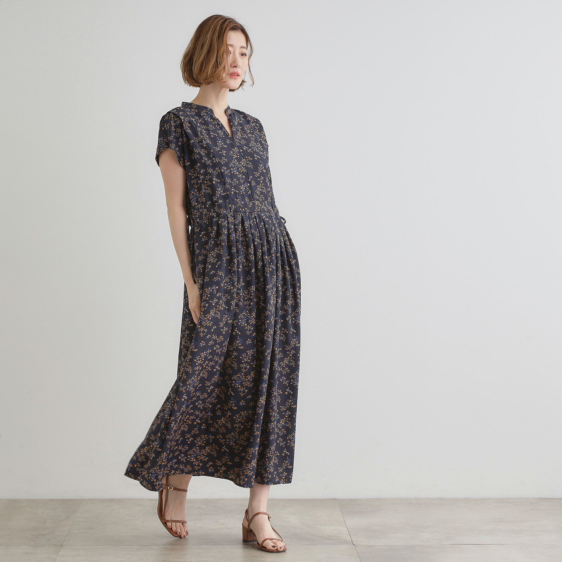 grove「【晴れの日も雨の日も】撥水タックワンピース」|ワンピース|