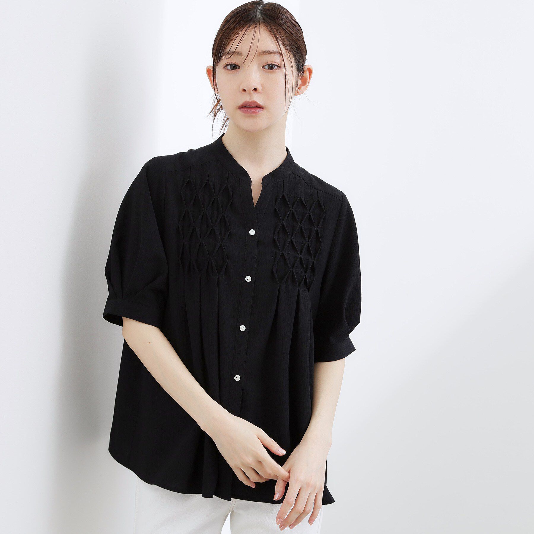 grove「スモッキングタックブラウス」|シャツ・ブラウス|ブラック(019)