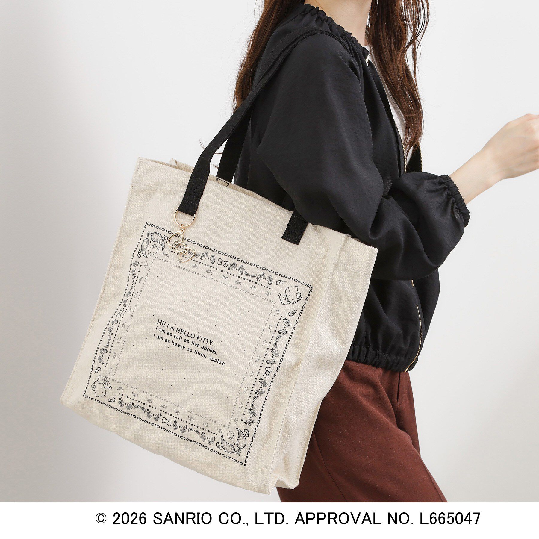 grove「【ハローキティ】バンダナプリント多機能トート」|トートバッグ|ブラック(019)