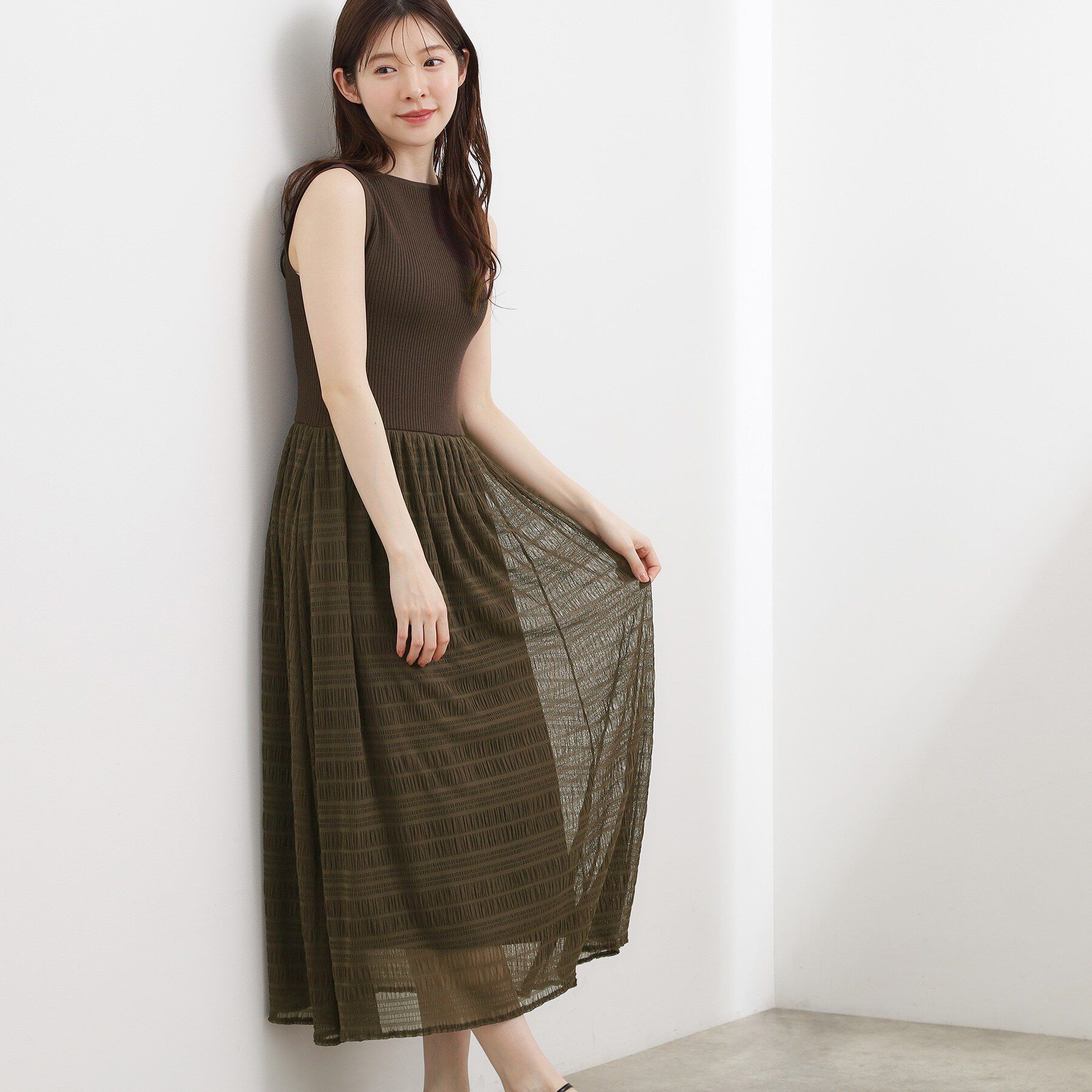 grove「リブニット&times;チェックチュール ドッキングワンピース」|ワンピース|ブラウン(044)