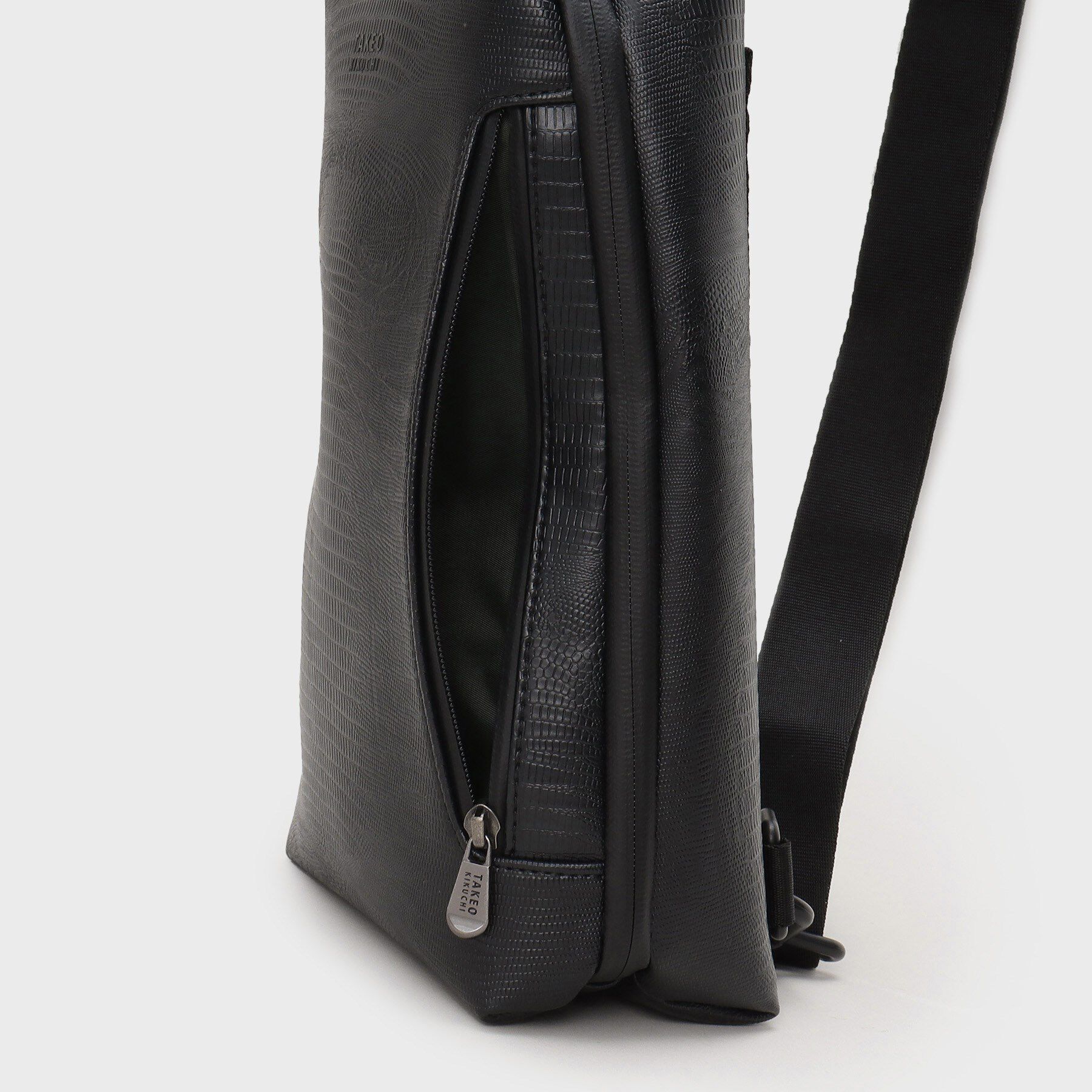 TAKEO KIKUCHI「【撥水】ライトウェイト ボディバッグ」|その他|