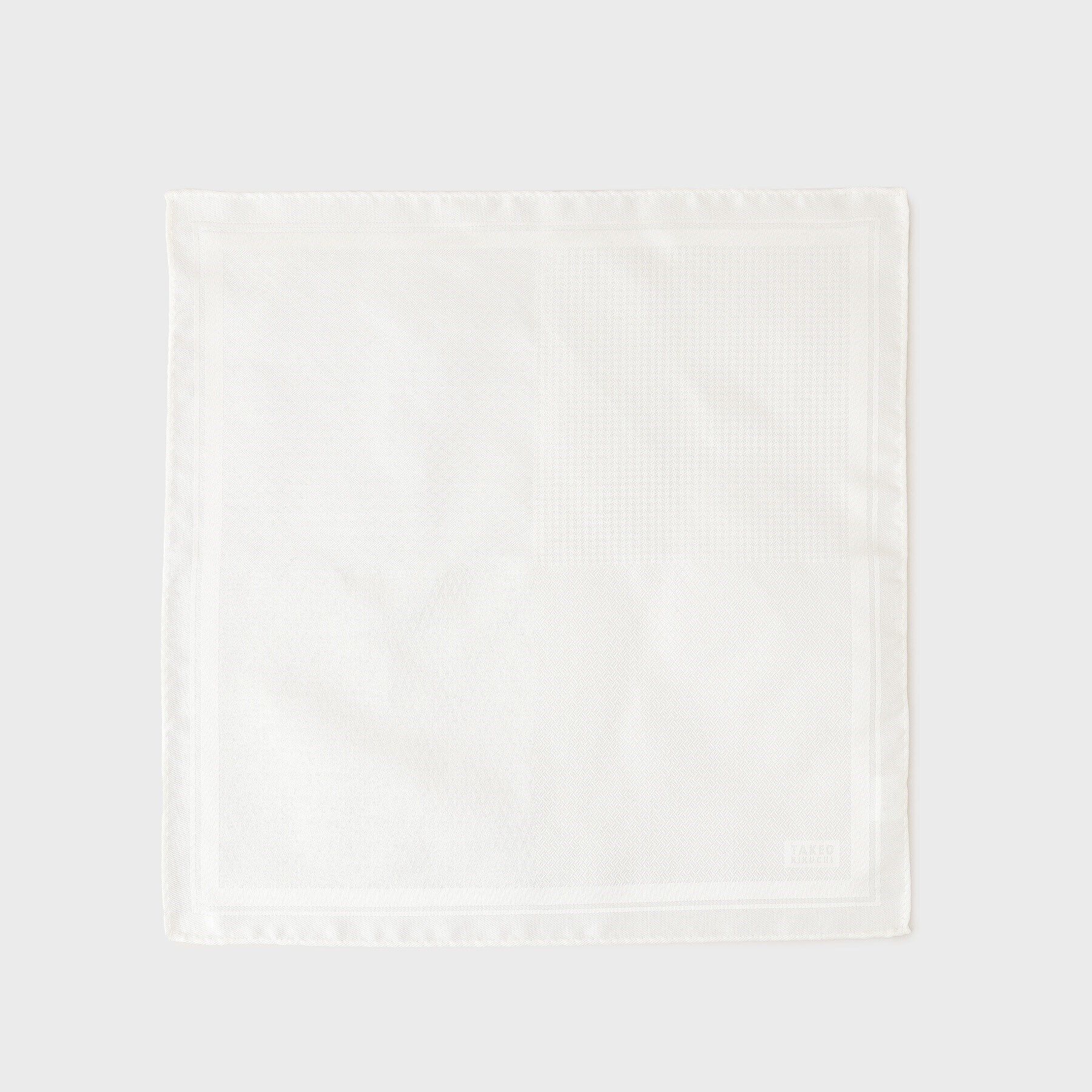 TAKEO KIKUCHI「4面パネル シルクチーフ」|バンダナ・スカーフ|ホワイト(001)