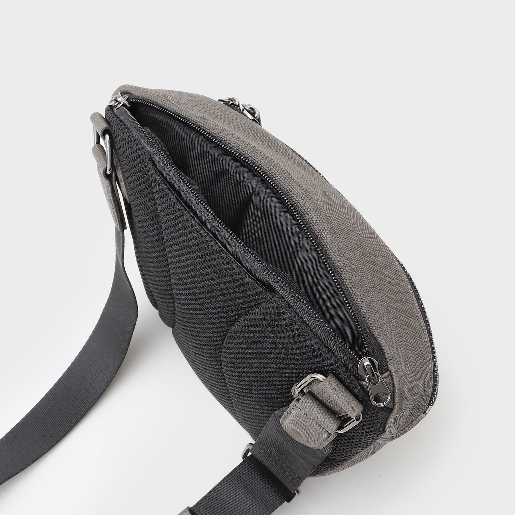 TAKEO KIKUCHI「ミニショルダーボディバッグ」|その他|