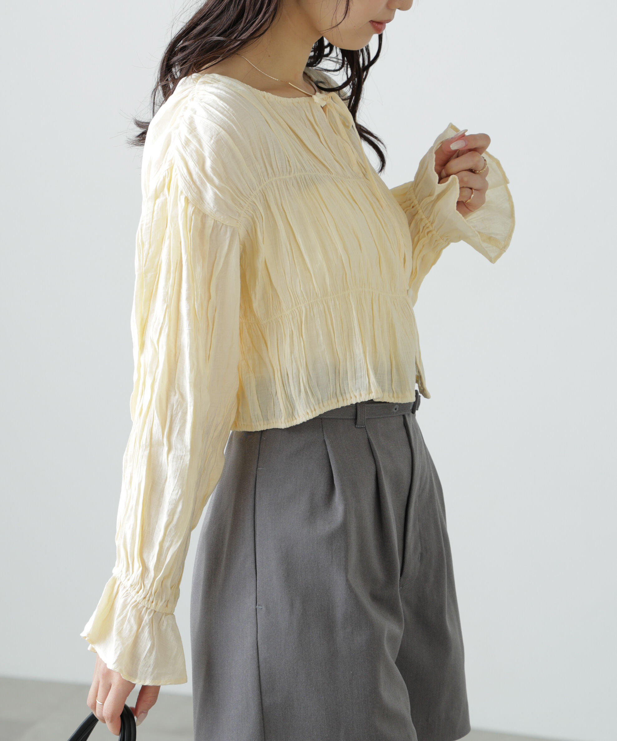  「シアーギャザー前開き短丈ブラウス」|シャツ・ブラウス|