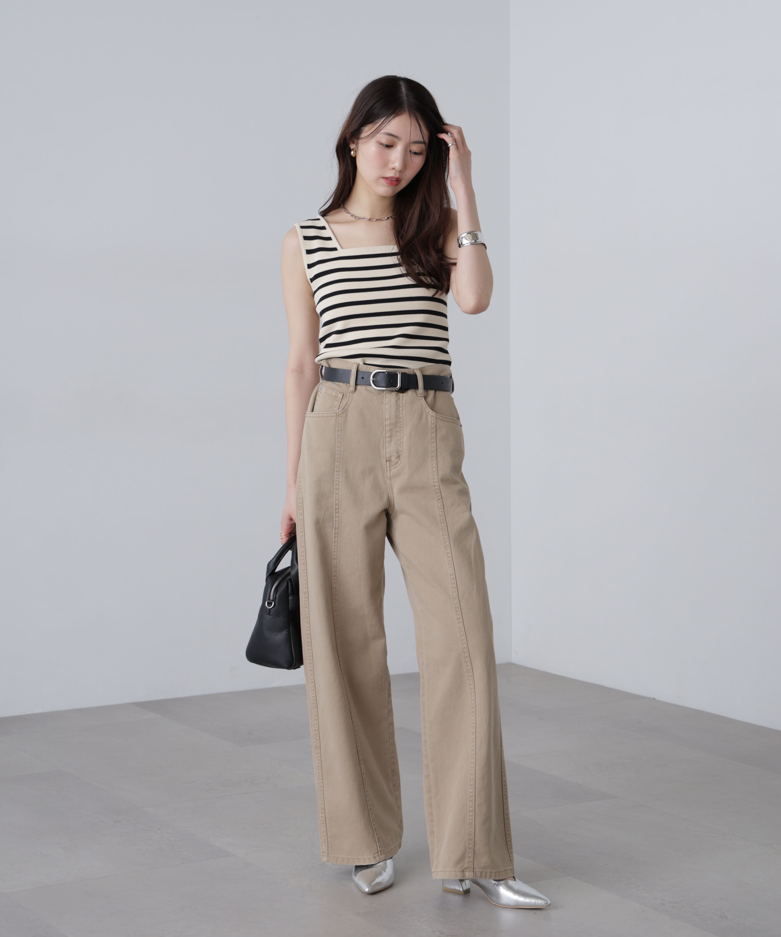  「〈洗える〉マシンウォッシャブル総針スクエアネックタンクニット」|ニット・セーター|