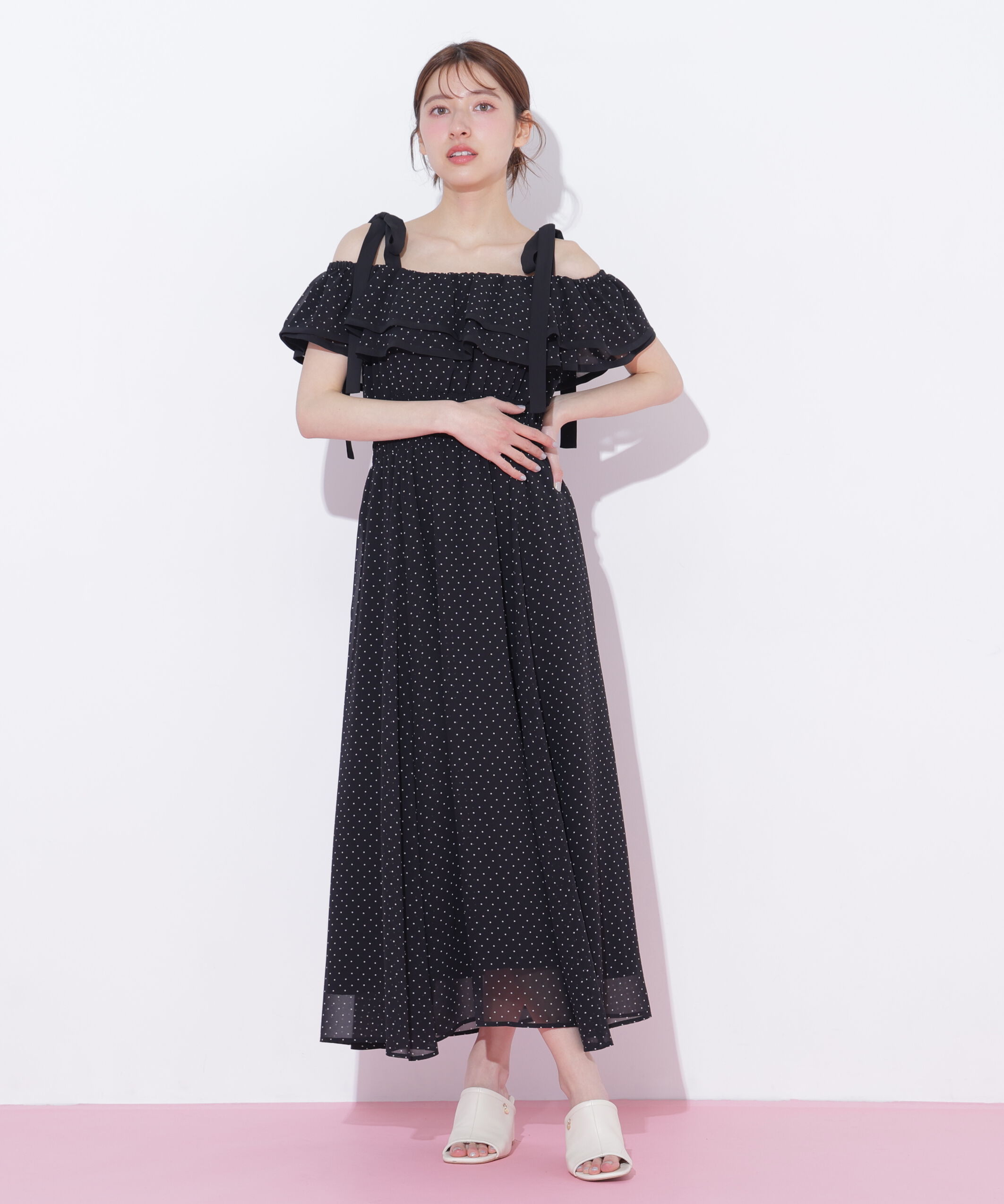  「パイピングフリルキャミワンピース」|ワンピース|