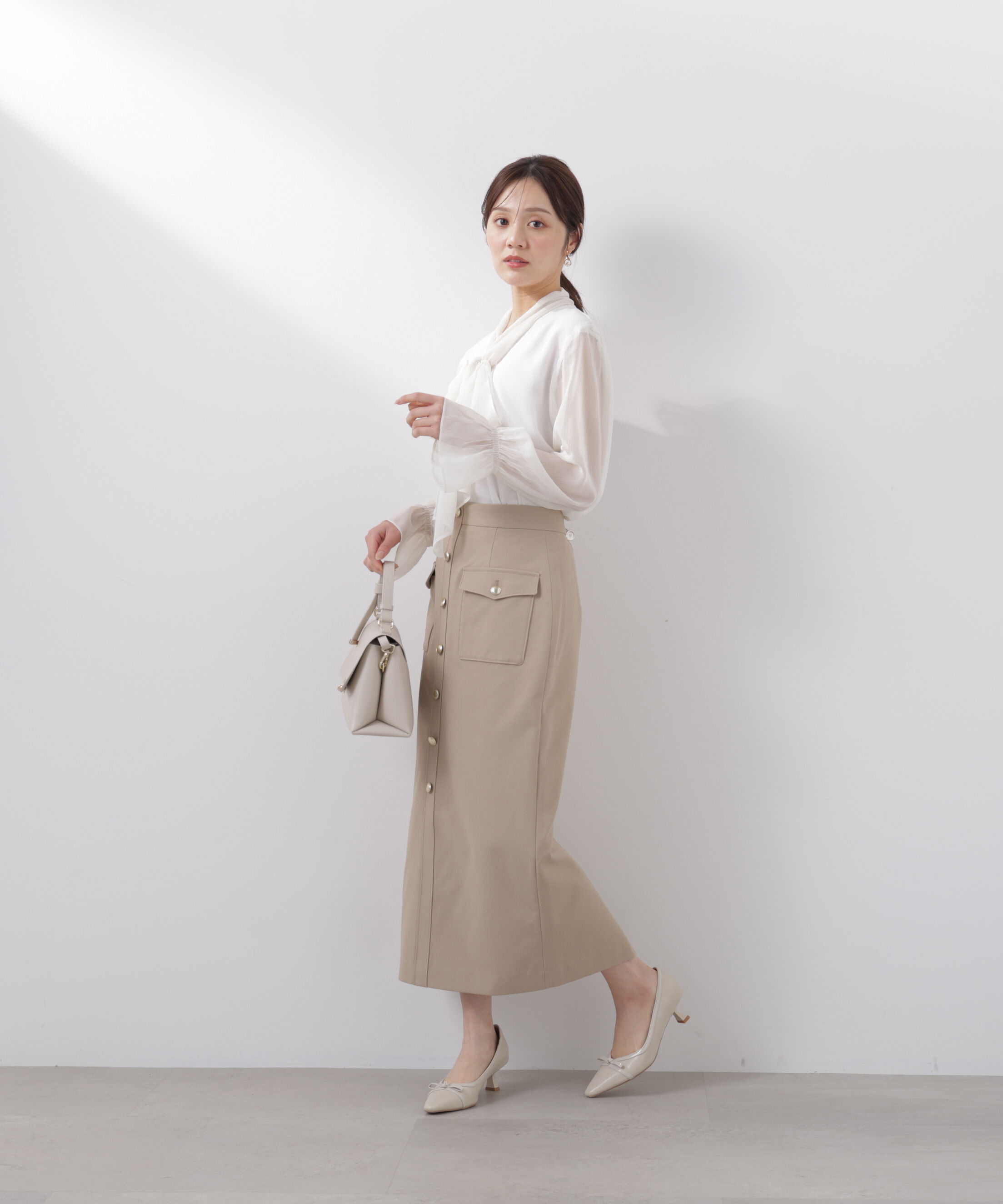 PROPORTION BODY DRESSING「フロント釦ナロースカート　26SS」|スカート|