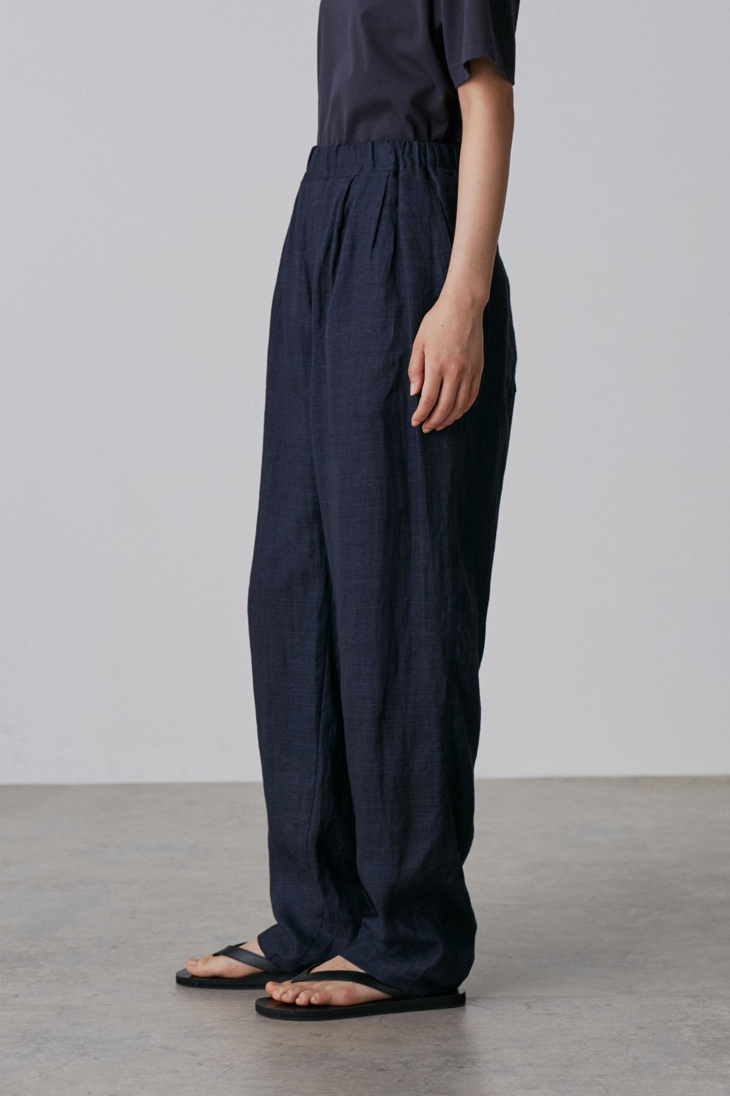 YLEVE 「YLEVE / LINEN POPLIN TROUSERS」|その他|
